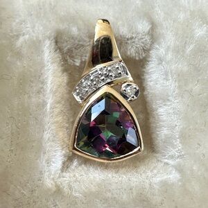 Fabulous Vintage 14k Yellow Gold Mystic Topaz & Natural Diamond Pendant